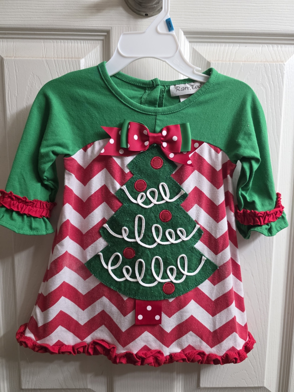 Christmas Chevron Tree Outfit - Green & Red
